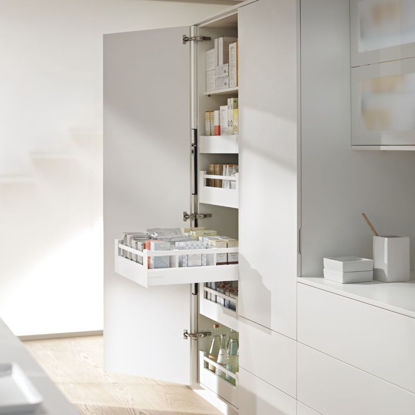 blum-space-tower-tandembox-antaro-z-relingom-nd500-ks450-bela