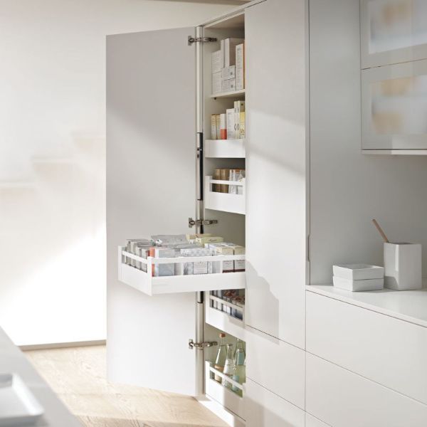 blum-space-tower-tandembox-antaro-z-relingom-nd500-ks600-bela