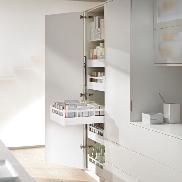 blum-space-tower-tandembox-antaro-z-relingom-nd550-ks600-bela