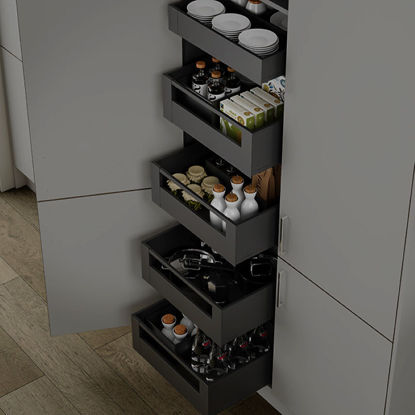 blum-space-tower-legrabox-pure-z-relingom-nd500-ks450-zemelj-crna