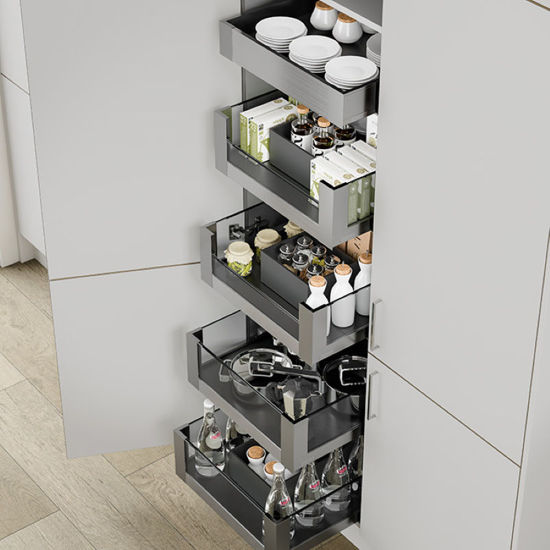 blum-space-tower-legrabox-free-s-steklom-nd500-ks600-orion-siva